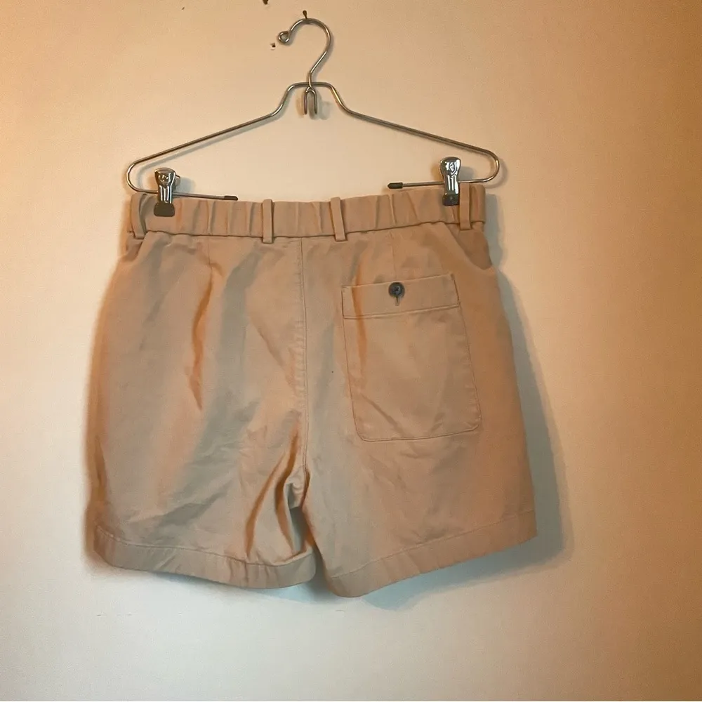 Everlane  Uniform Tan Buttoned Shorts - Image 2