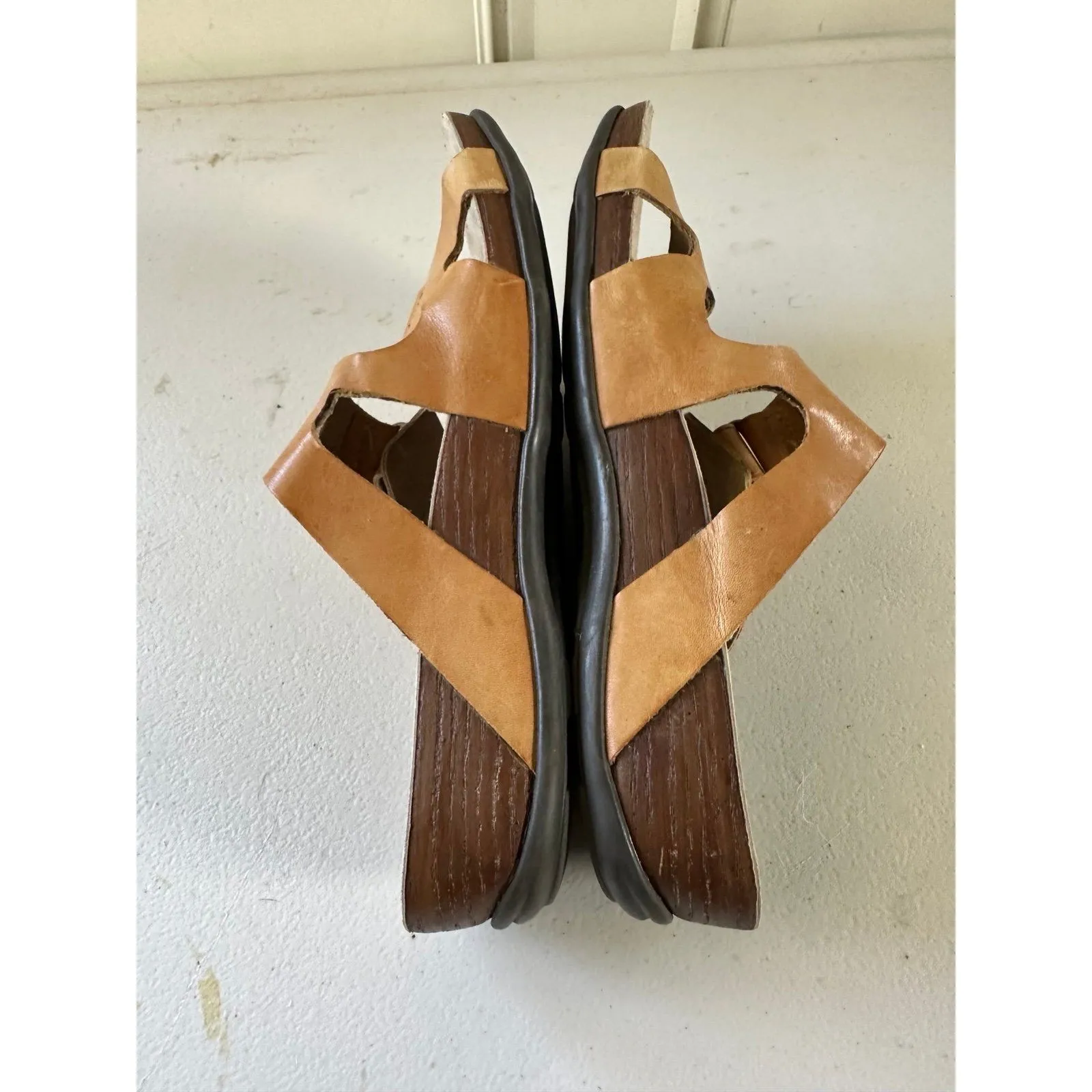 SAS Women's Seaside Leather Adjustable Double Hook Loop Strap Slide Sandal 9.5 M - Image 5