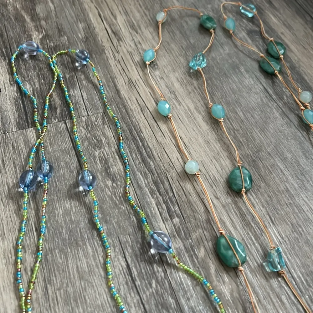 Claire’s Y2K Long Beaded Necklaces - Image 2