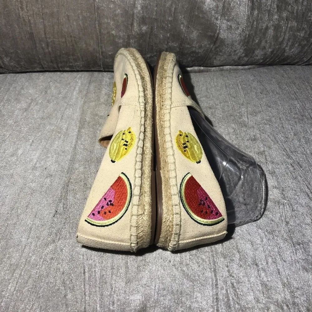 Women's J Crew Slip On Espadrille Flats Shoes Size 8.5 Beige Tropical Fruit - Image 7