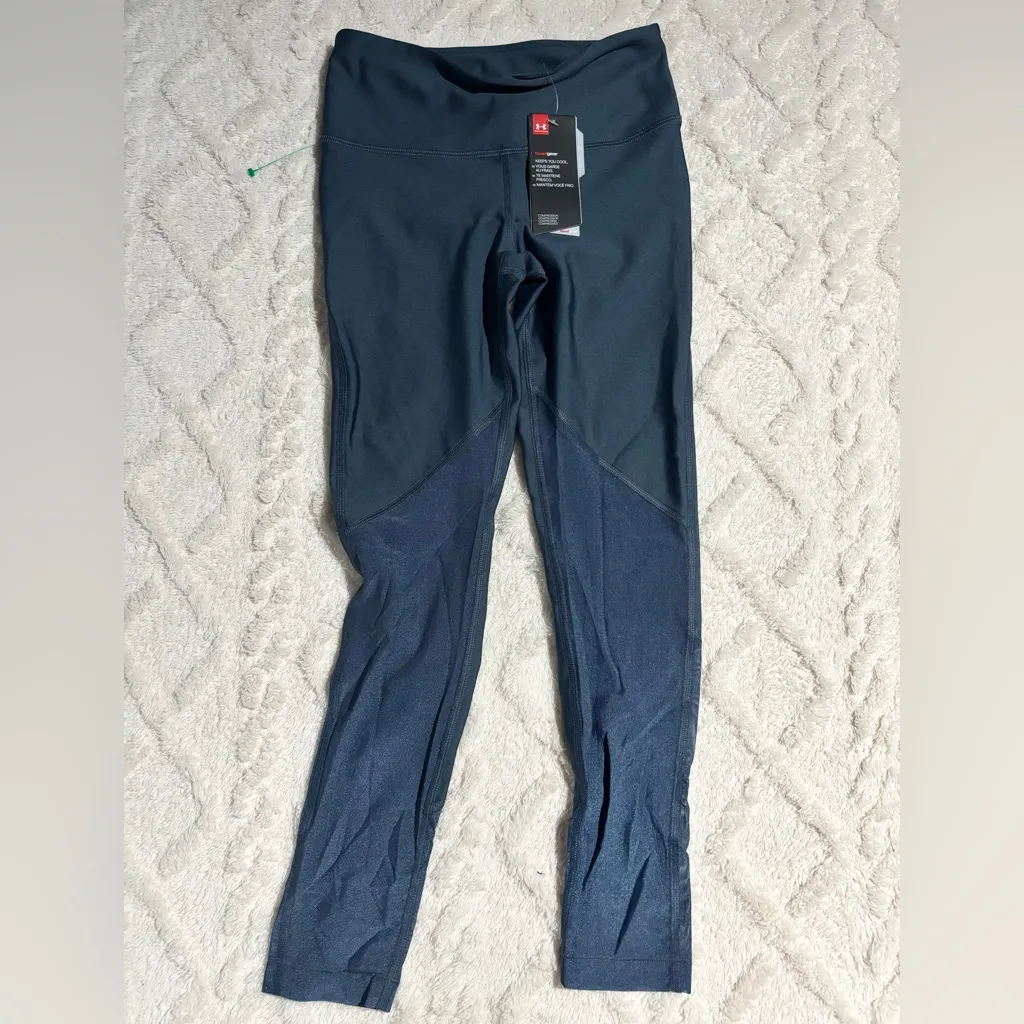NWT UNDER ARMOR LEGGINGS SMALL - Image 2