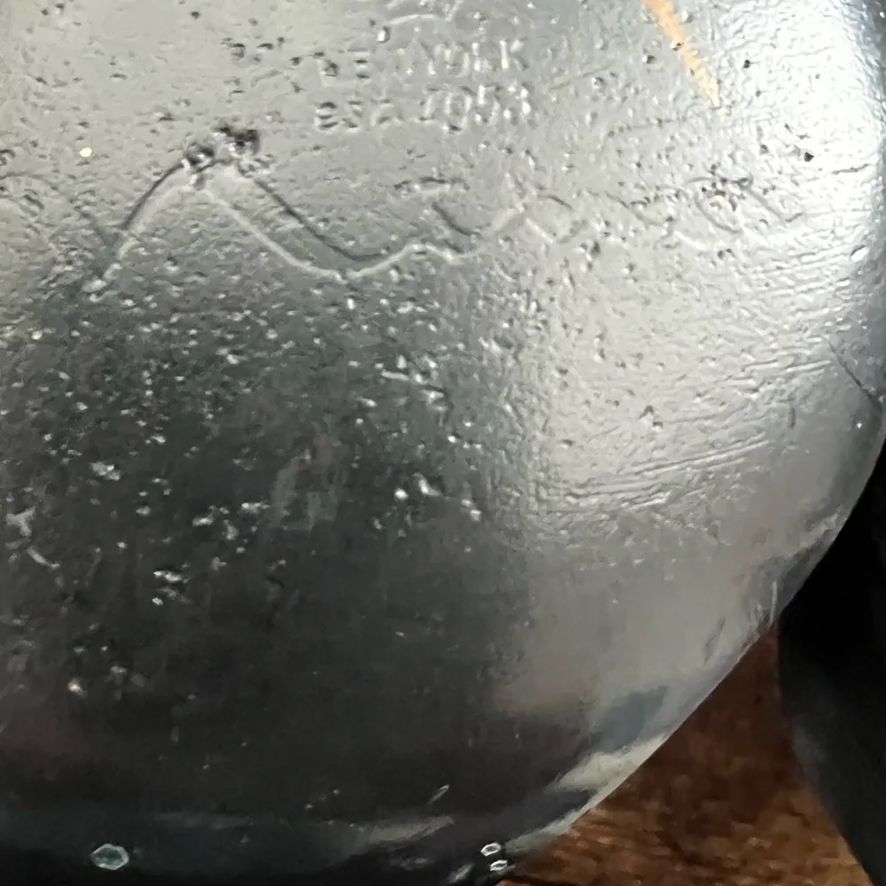 Nina New York | women’s black satin Corrine dress heels. Size: 7.5M (37.5 - Image 8