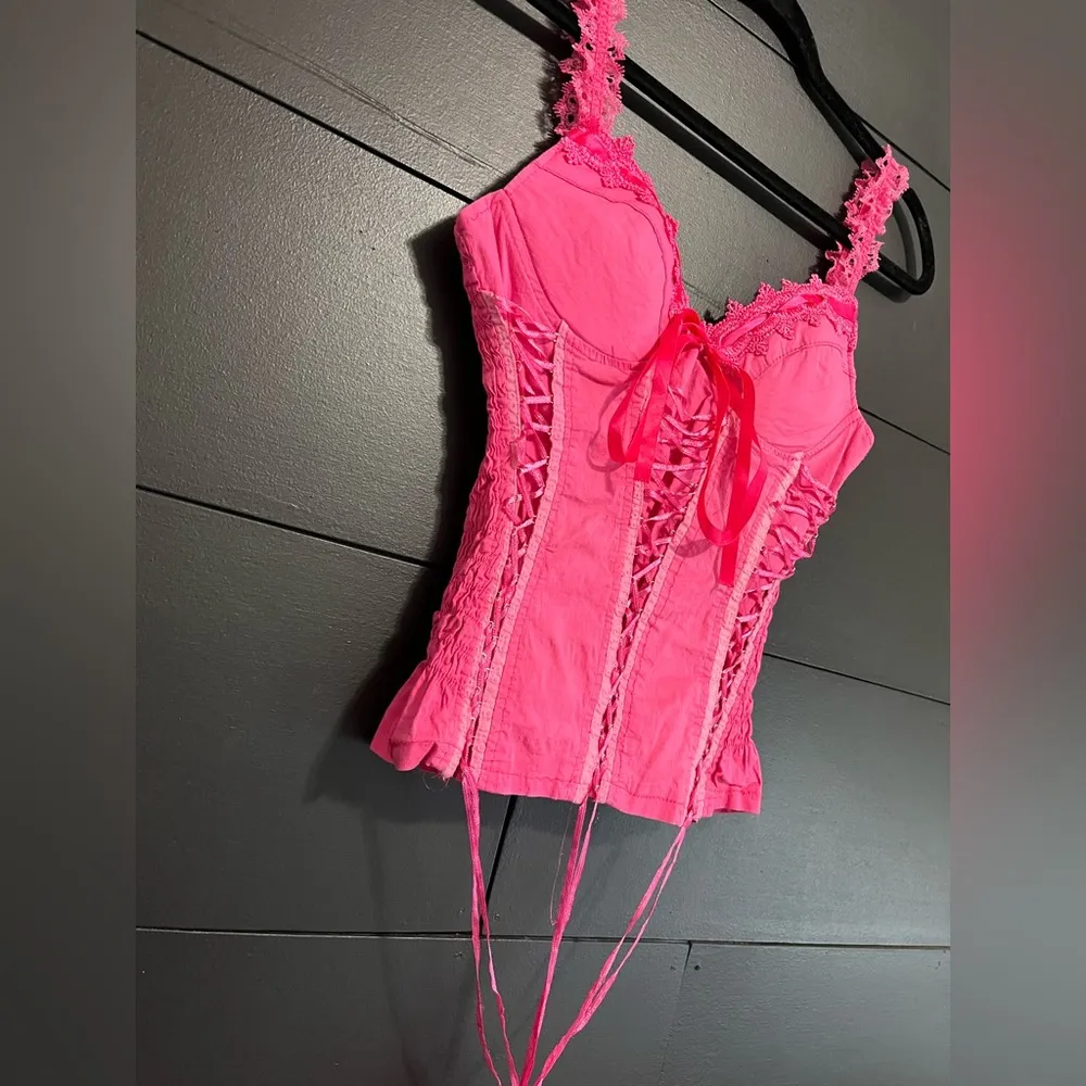 Renaissance Vintage Full Breast Hot Pink Tie Corset Tank Top Women’s Sz M EUC Size M - Image 2