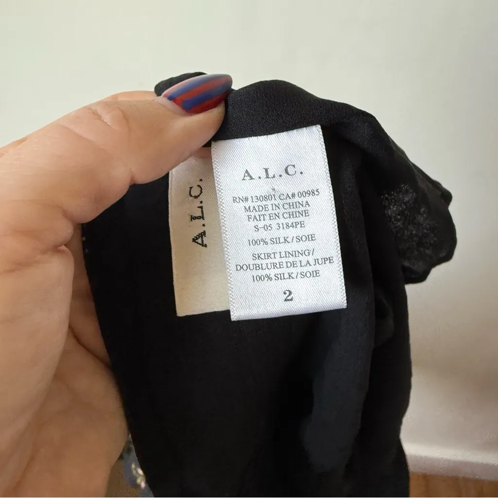 ALC Daro Black SIlk Floral Belted Mini Skirt 2 - Image 3