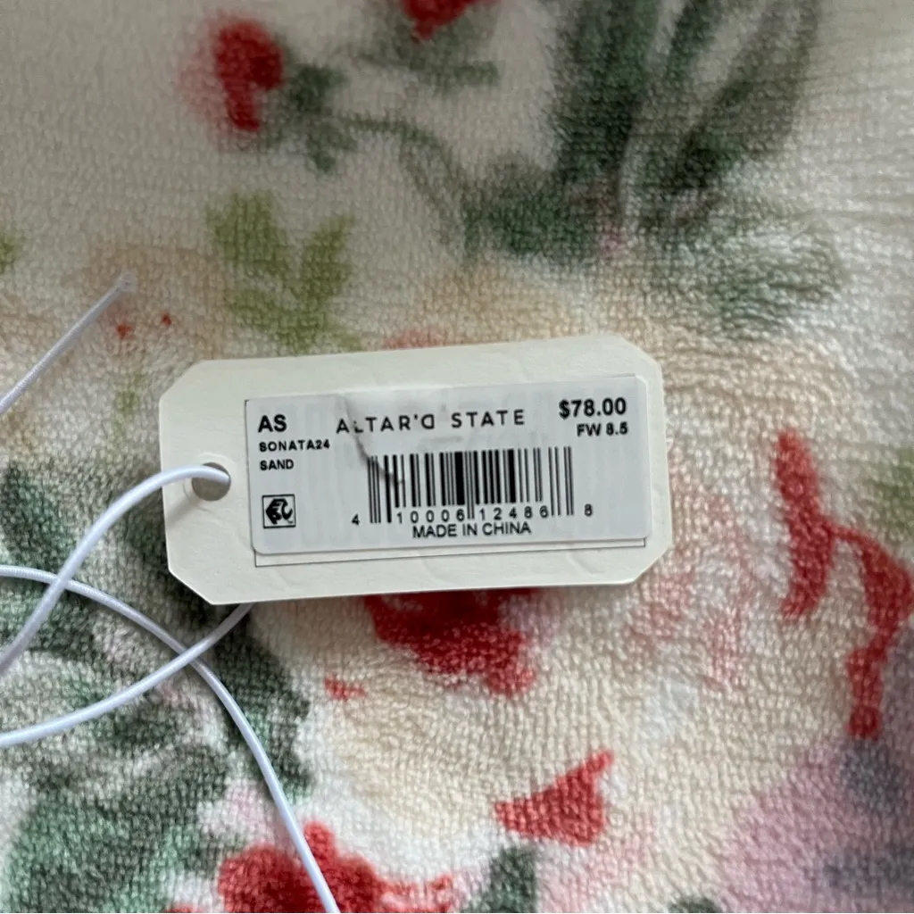 NEW Altar’d State Boots Size 8.5 NWT - Image 3