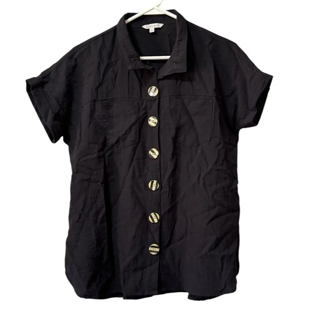 John Mark Button Down Short Sleeve Womens Shirt Size Small Black City Classic - Image 1