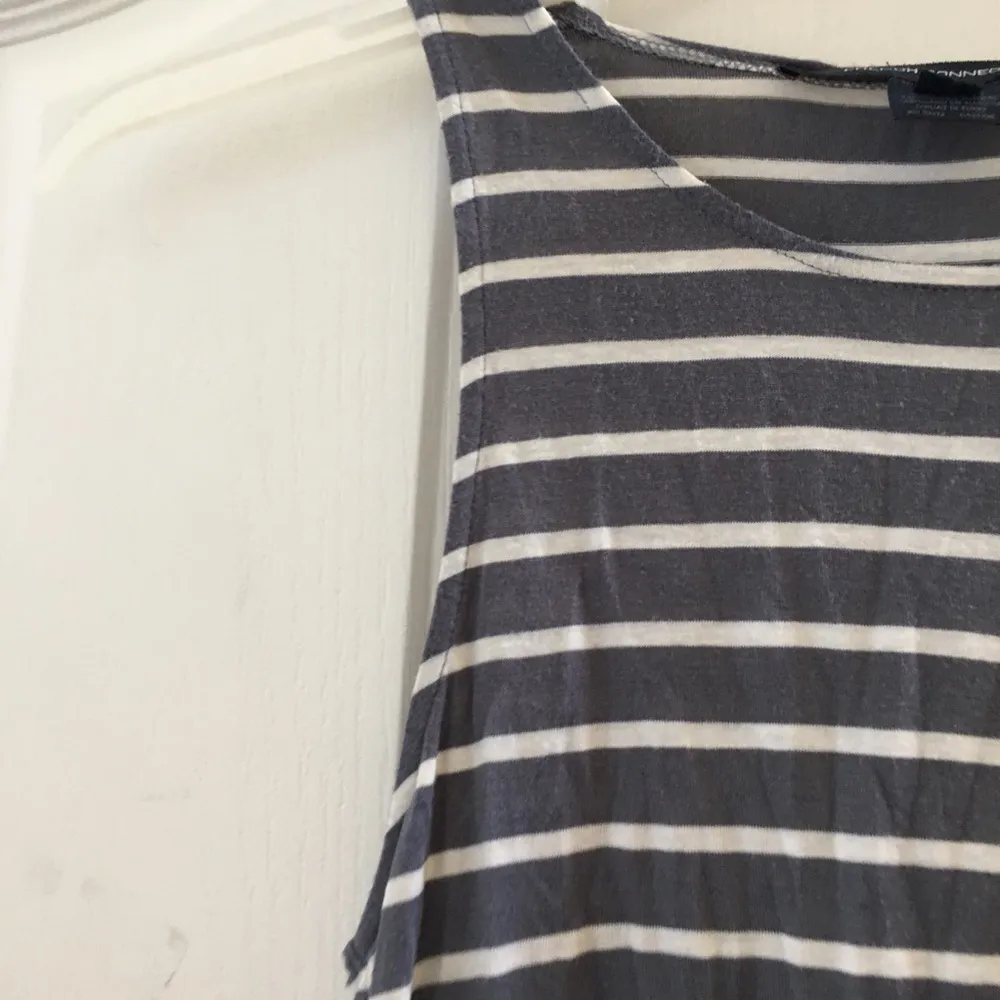 FINAL MARKDOWN French connection tank small - Image 2