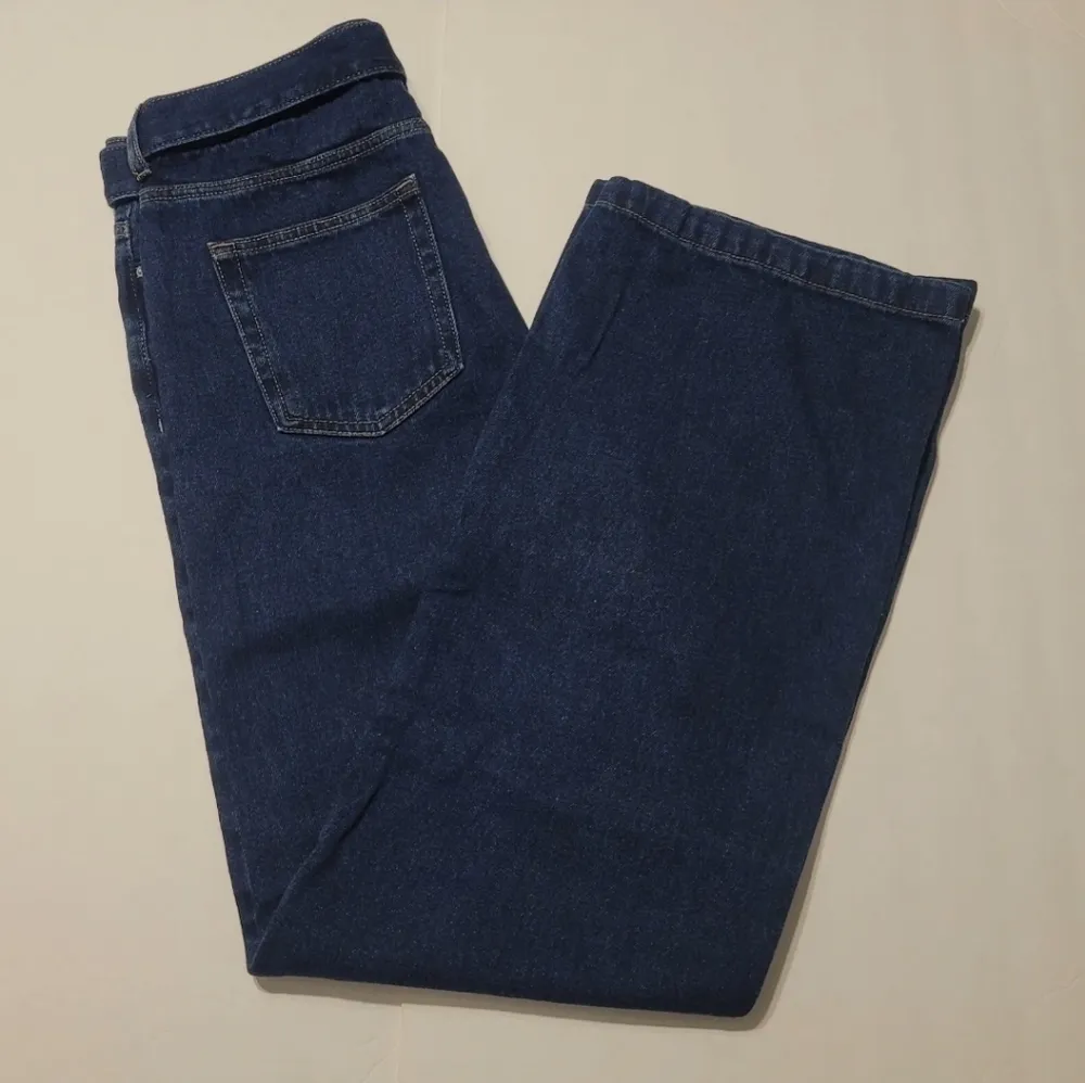 Women's Super Wide Leg, Blue Jeans, Button Closure Denim Belt Sz 29 - Image 2