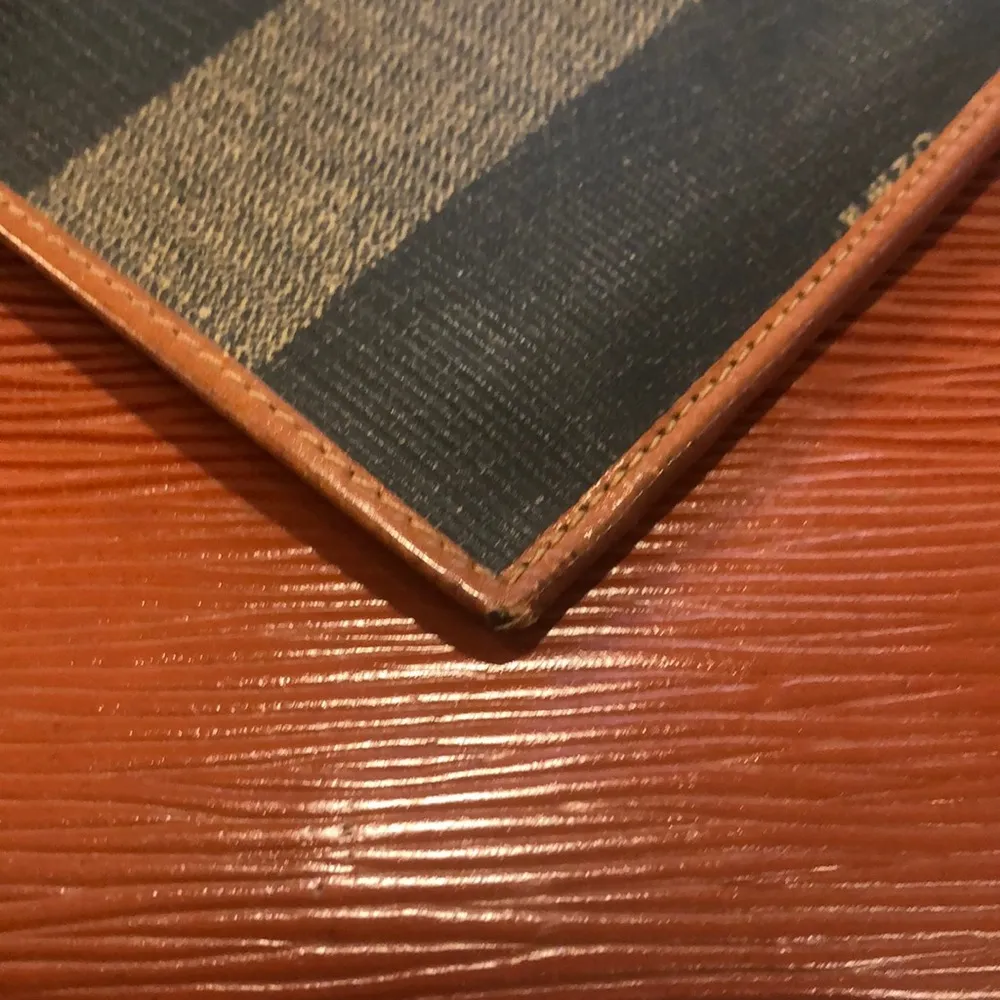 Fendi Pequin Pecan Striped Pattern Bifold Wallet - Image 12