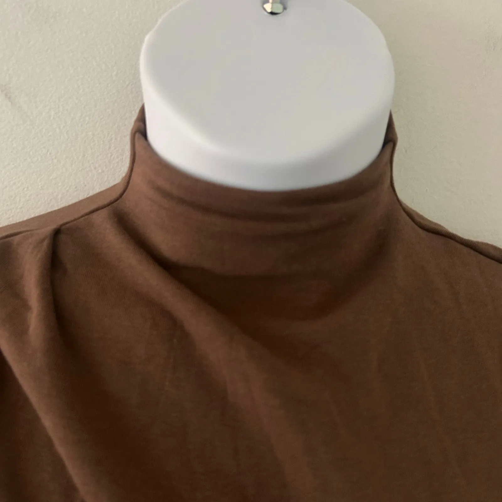 OGL Women's Asymmetrical Ruching Mockneck Tank Top Mocha M Medium New Brown - Image 3