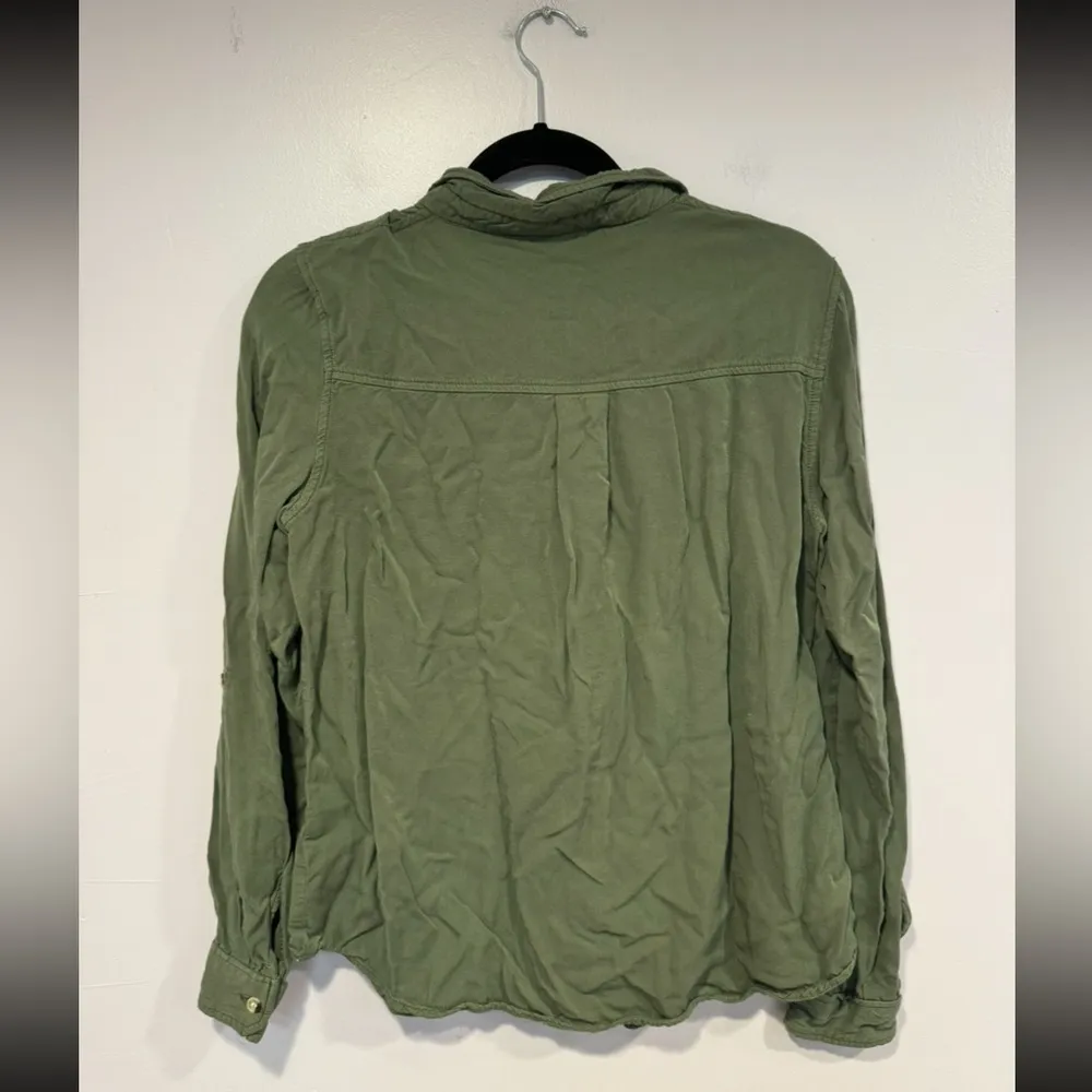 Green Charlotte Russe‎ button down - Image 3