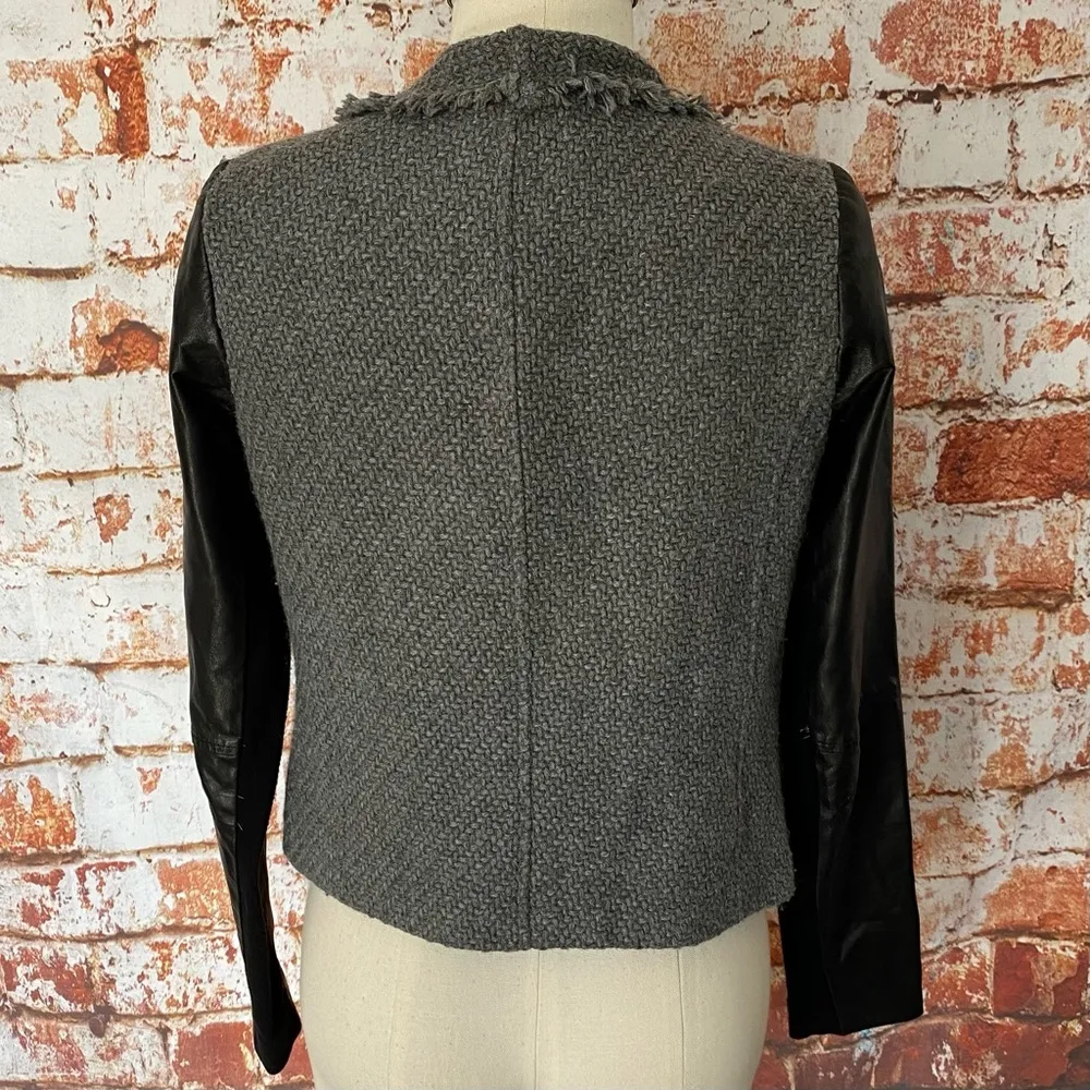 Vince Boucle Lamb Leather Sleeve Moto Jacket Gray Black Womens XS Asymmetric Zip - Image 3