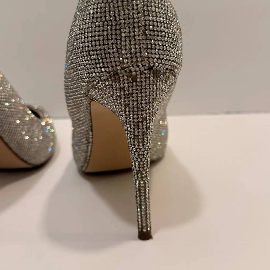 Steve Madden Daisie Crystal Rhinestone Heels - Size 8 - Image 8