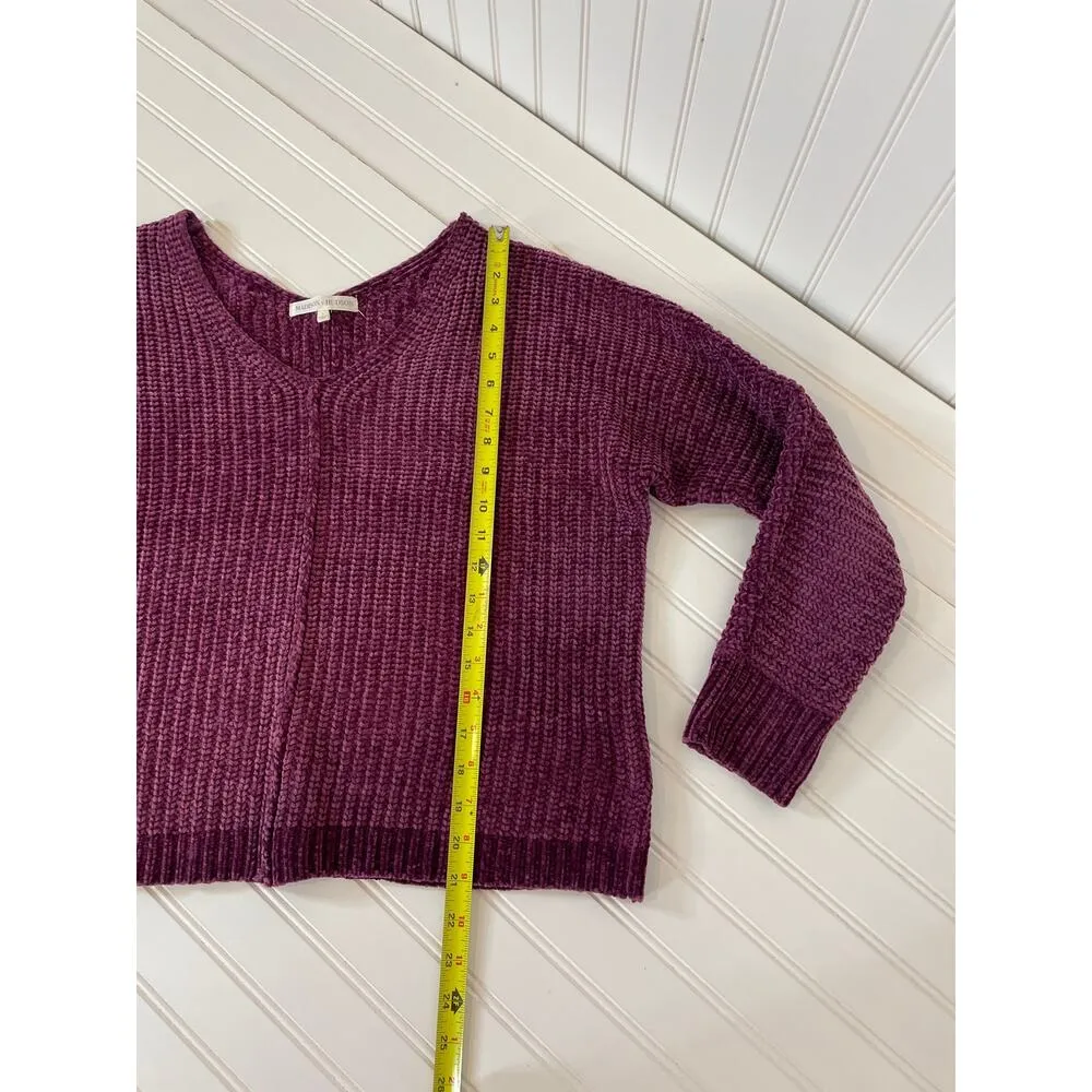 Madison+Hudson Burgundy V - Image 5