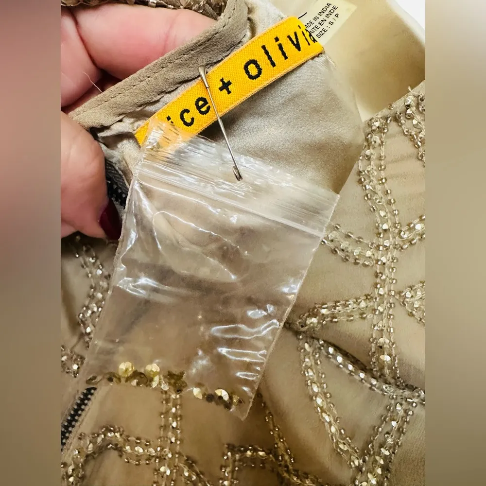 Alice + Olivia Silk Beaded Dress Size SP Champagne 3/4 sleeve cocktail - Image 10