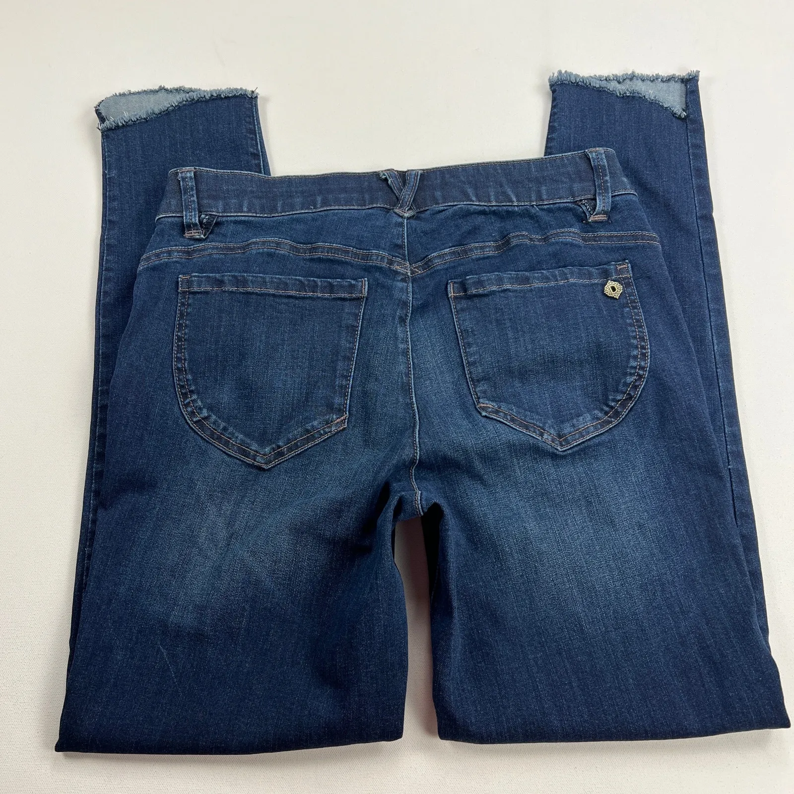 Democracy "Ab"Technology Step Fray Mid Rise Ankle Jeans Tummy Control Size 6 - Image 3