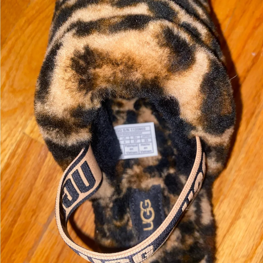 UGG  women’s fluff yeah leopard slipper - Image 6