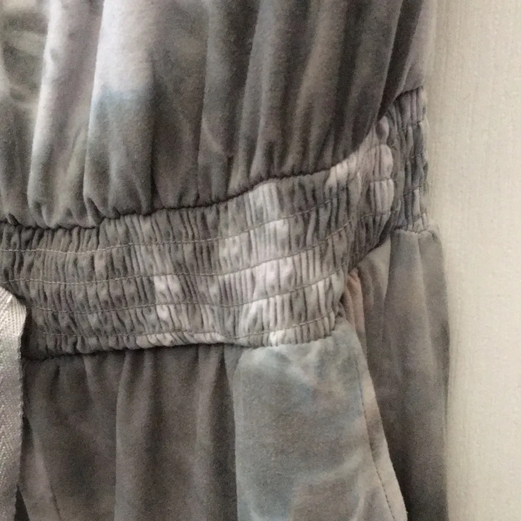 FINAL MARKDOWN Derek heart boho looking jumpsuit medium - Image 4