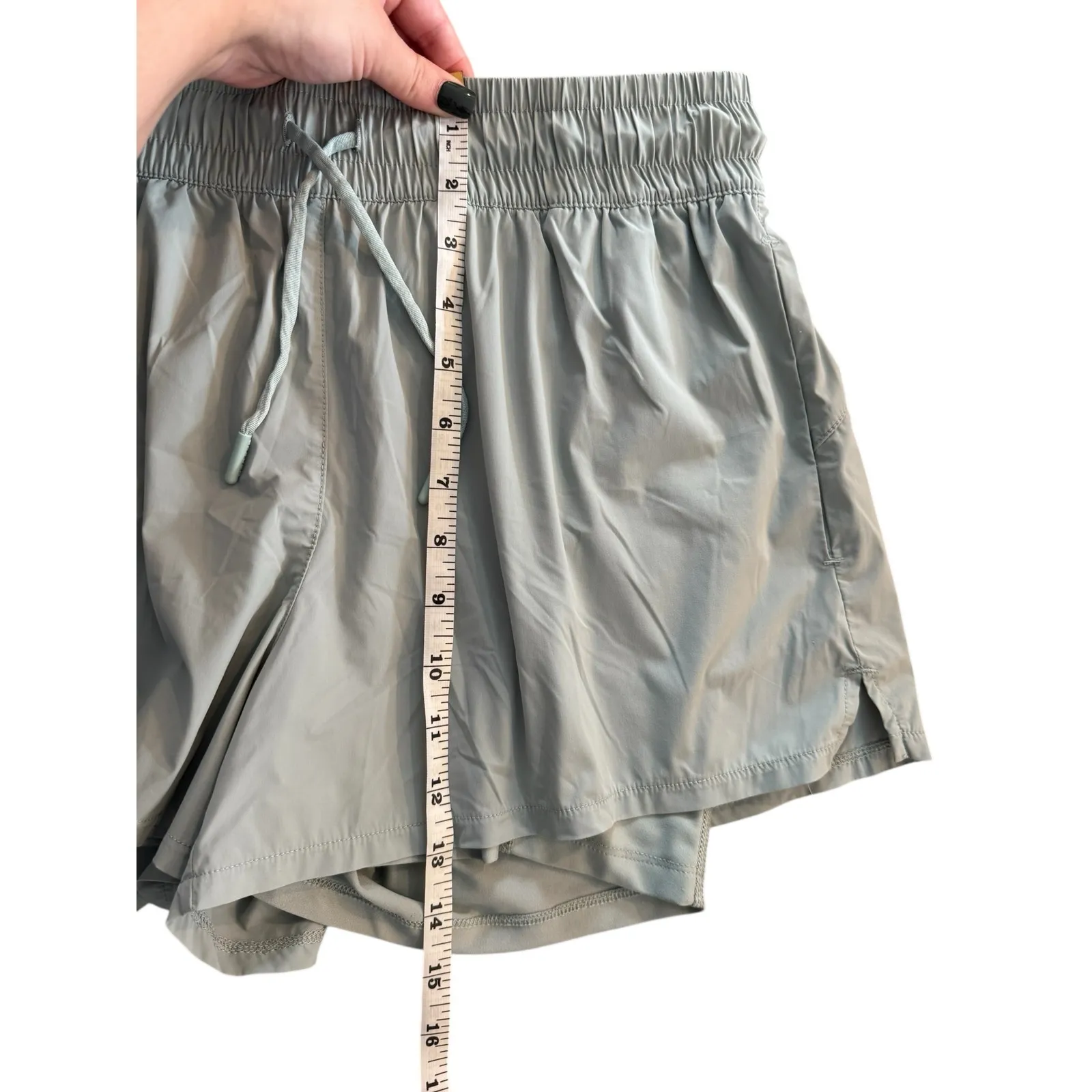 Spyder Active 2-in-1 Running Shorts Seafoam Green Women’s Medium Lightweight - Image 8