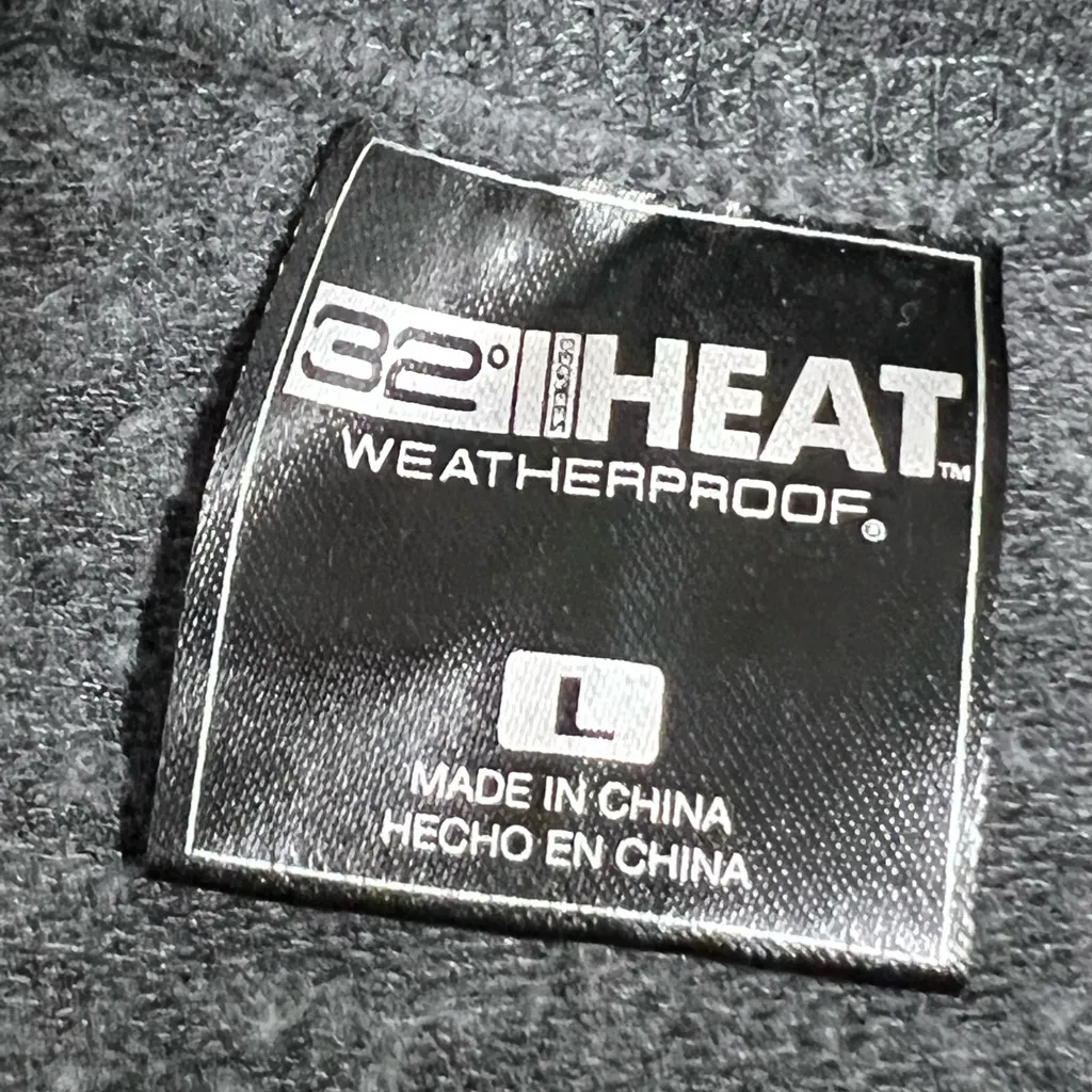 32 DEGRESS HEAT WEATHERPROOF TECHNOLOGY GRAY QUILT DESIGN TOP - Size Large - EUC - Image 5