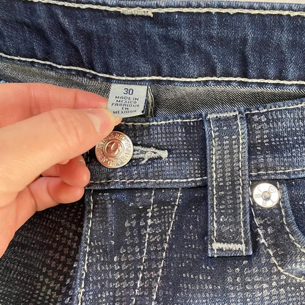 Women's True Religion Dar Blue with Plaid Shimmer Print Skinny Jeans- 30 - Image 6