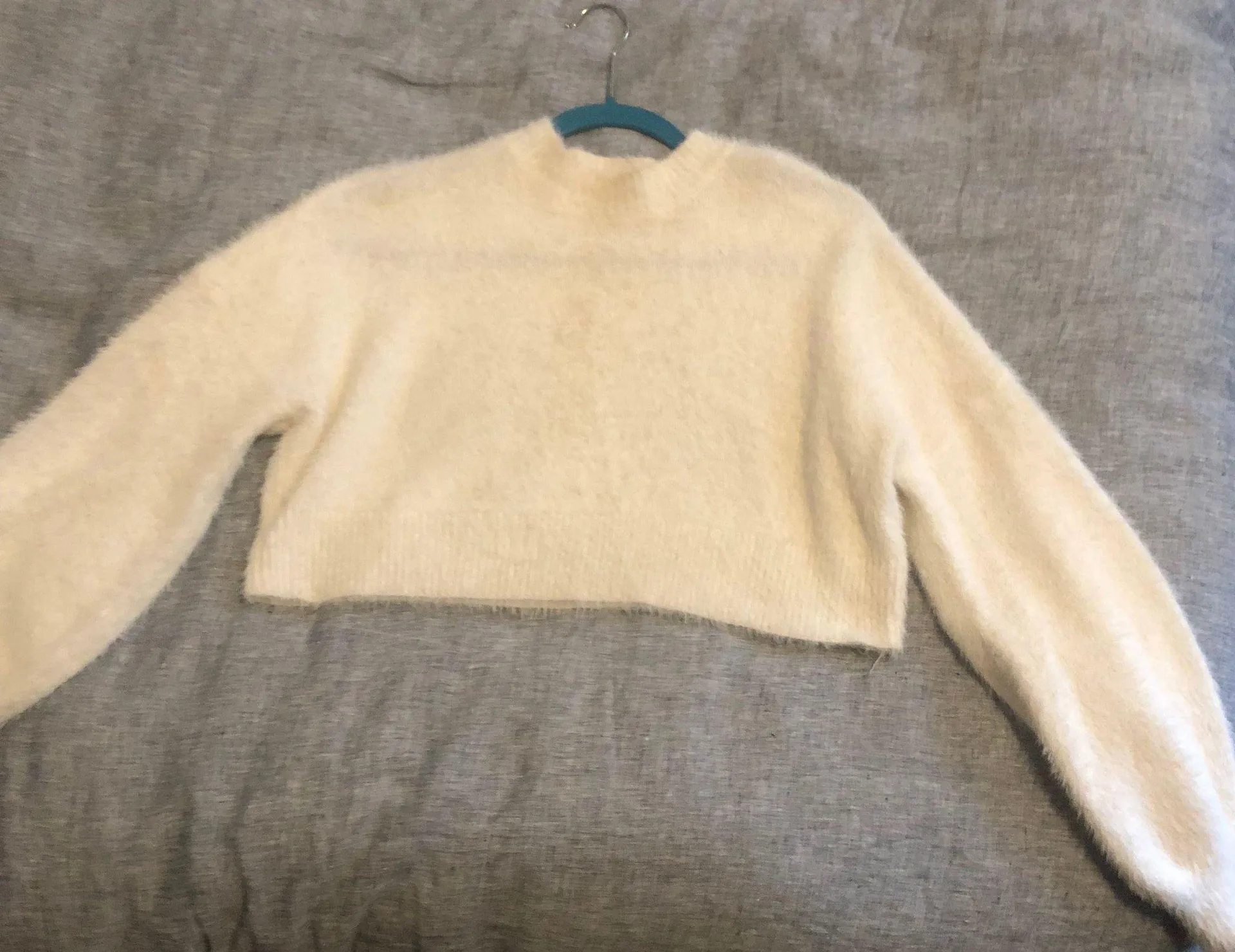 Misguided Cropped Sweater - Image 4