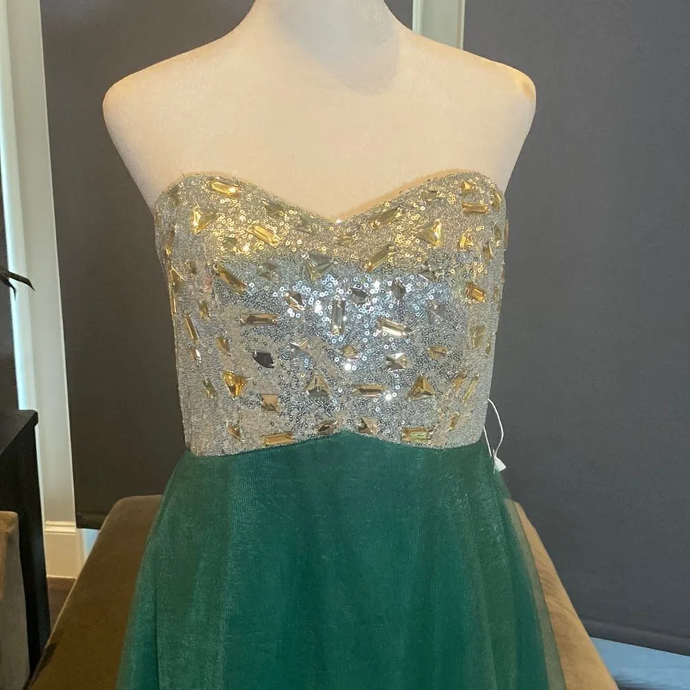 Women’s Green & Silver Full Length Prom Party Dress CorsetBack Size L NWT Size L - Image 2