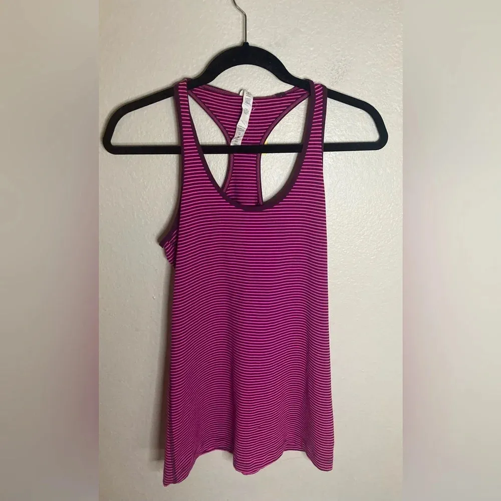 Lululemon Cool Racerback Size 8 in Hyper Stripe Raspberry Glo Light / Plum - Image 3