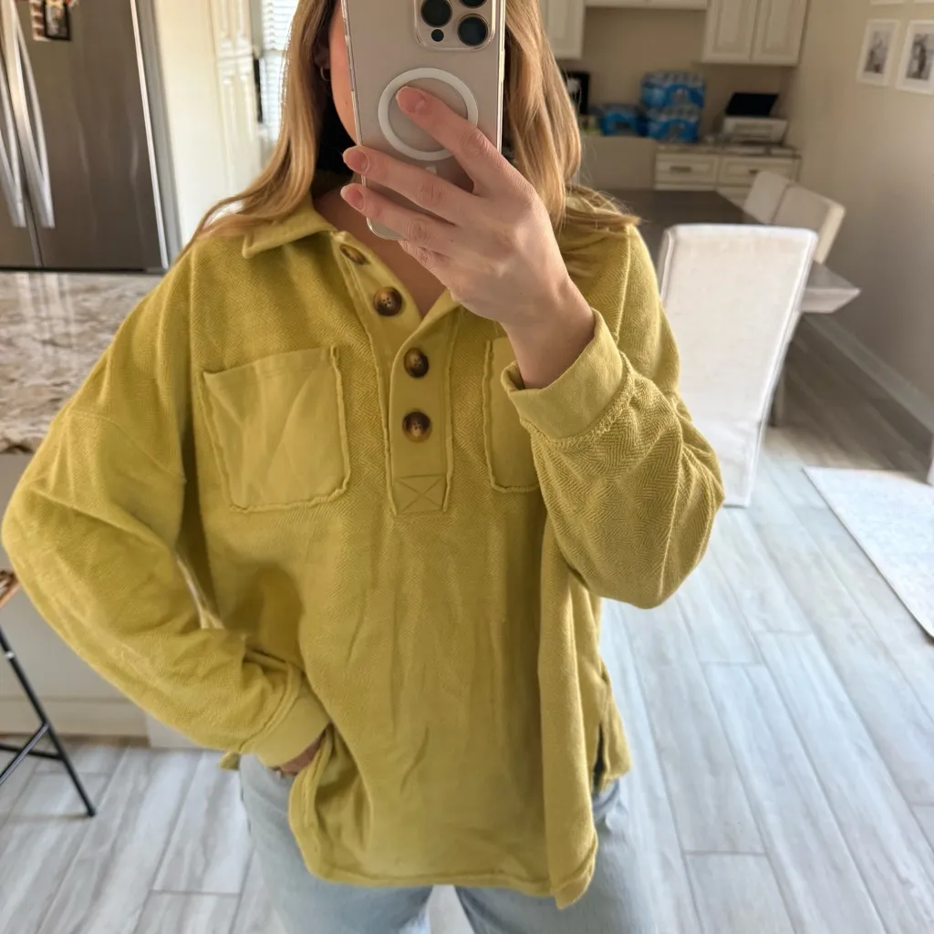 American Eagle Oversized Henley Pullover Sweatshirt Medium - Image 2