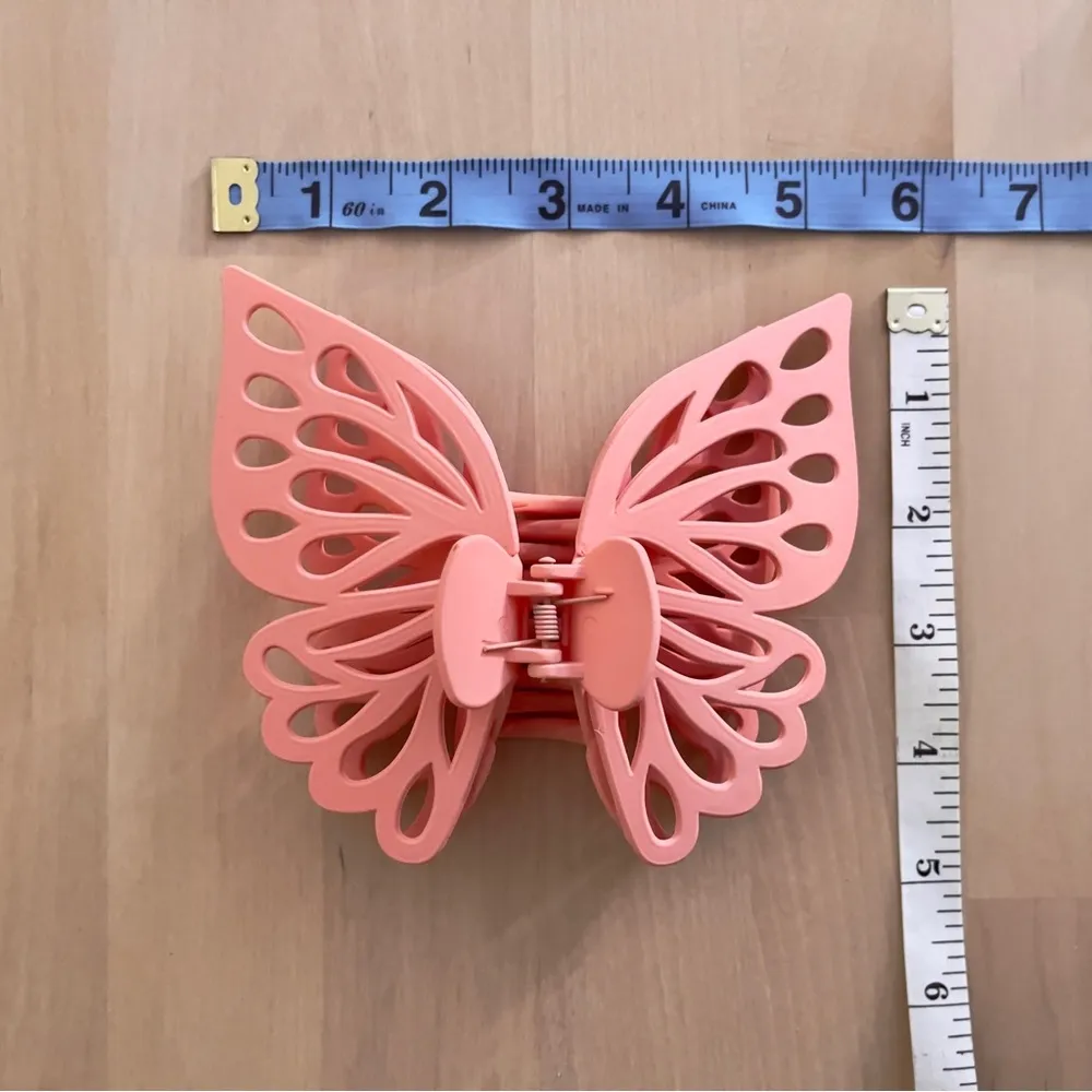NEW Large Coral Pink Butterfly Claw Clip - Image 5