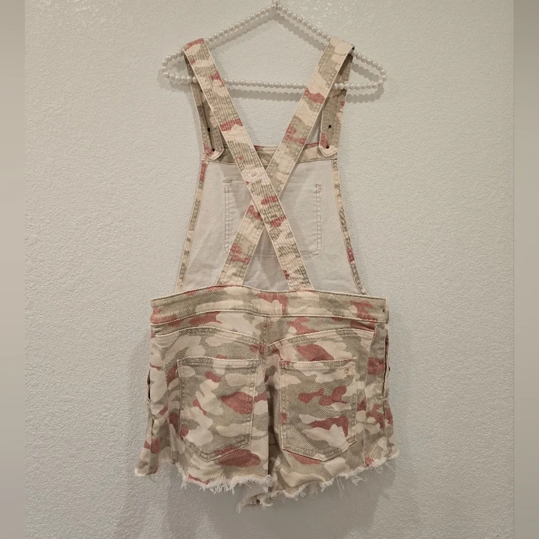 Anthropologie Pilcro Camo Overalls Romper Size S - Image 4