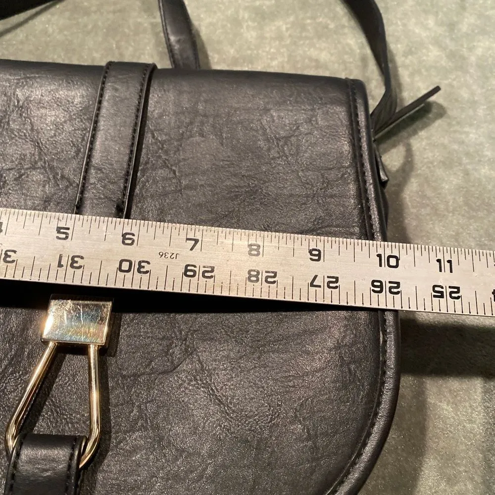 #135 Boutique Leather Black Saddle Bag - Image 9