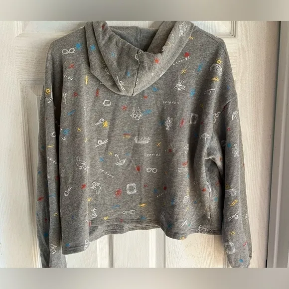 Friends Pullover Cropped Hoodie Sweatshirt Women’s Size Small‎ Lightweight Gray - Image 2