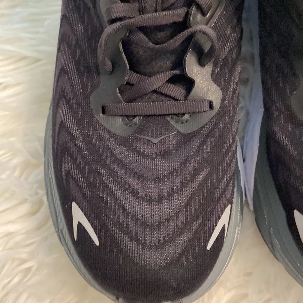 HOKA AHARI Black and Gray Running Shoes size 10B Black excellent condition - Image 4