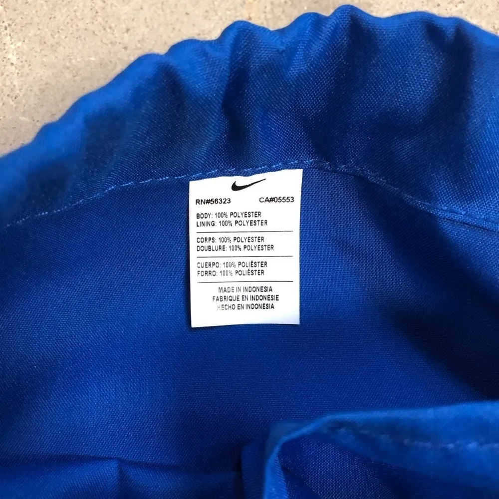 Nike Black and Blue Adjustable Backpack Gym Sack - Image 6