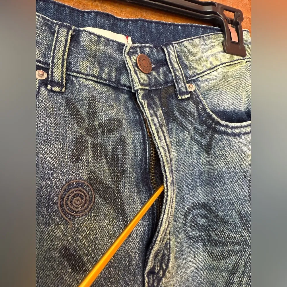 BDG Cowboy Jeans Hi Rise Grey Embroidered Thread Graffiti Doodle Straight Leg-25 - Image 6