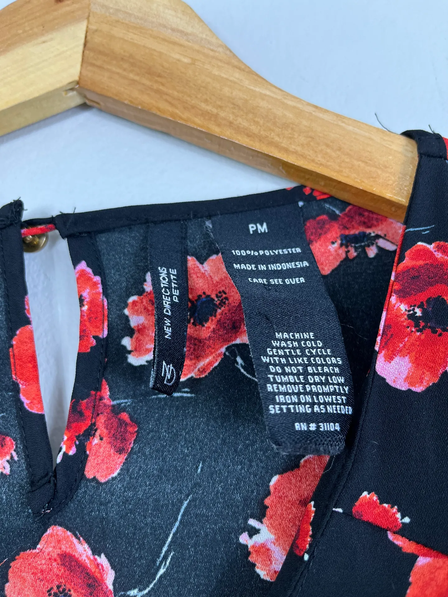 Red Floral s Blouse PM - Image 5