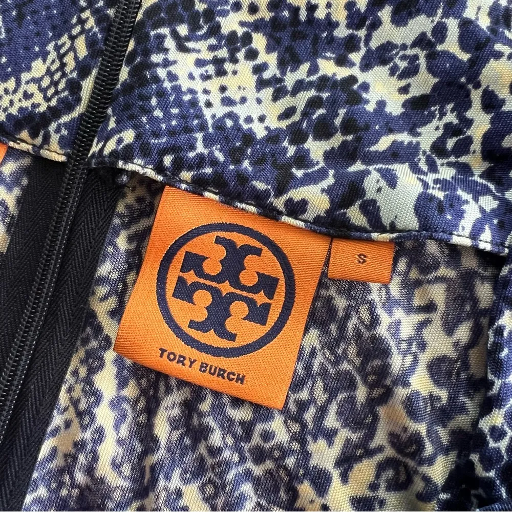 Tory Burch Carly Silk Dress in Blue Snake Print, Size S Retail $350 - Image 9