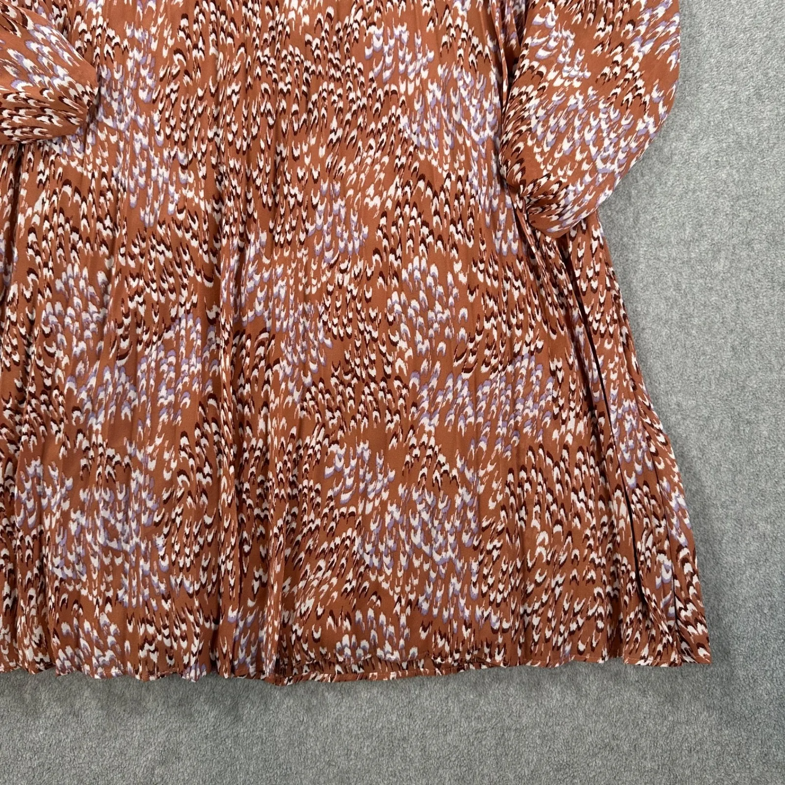 Nine West Pleated V-Neck Shirt Dress Women's Large Collared Brown Sheer Sleeves - Image 4