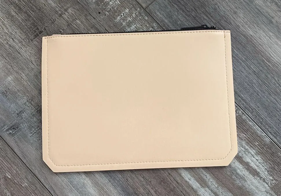 Yves Saint Laurent Beaute flat pouch, pink YSL - Image 2