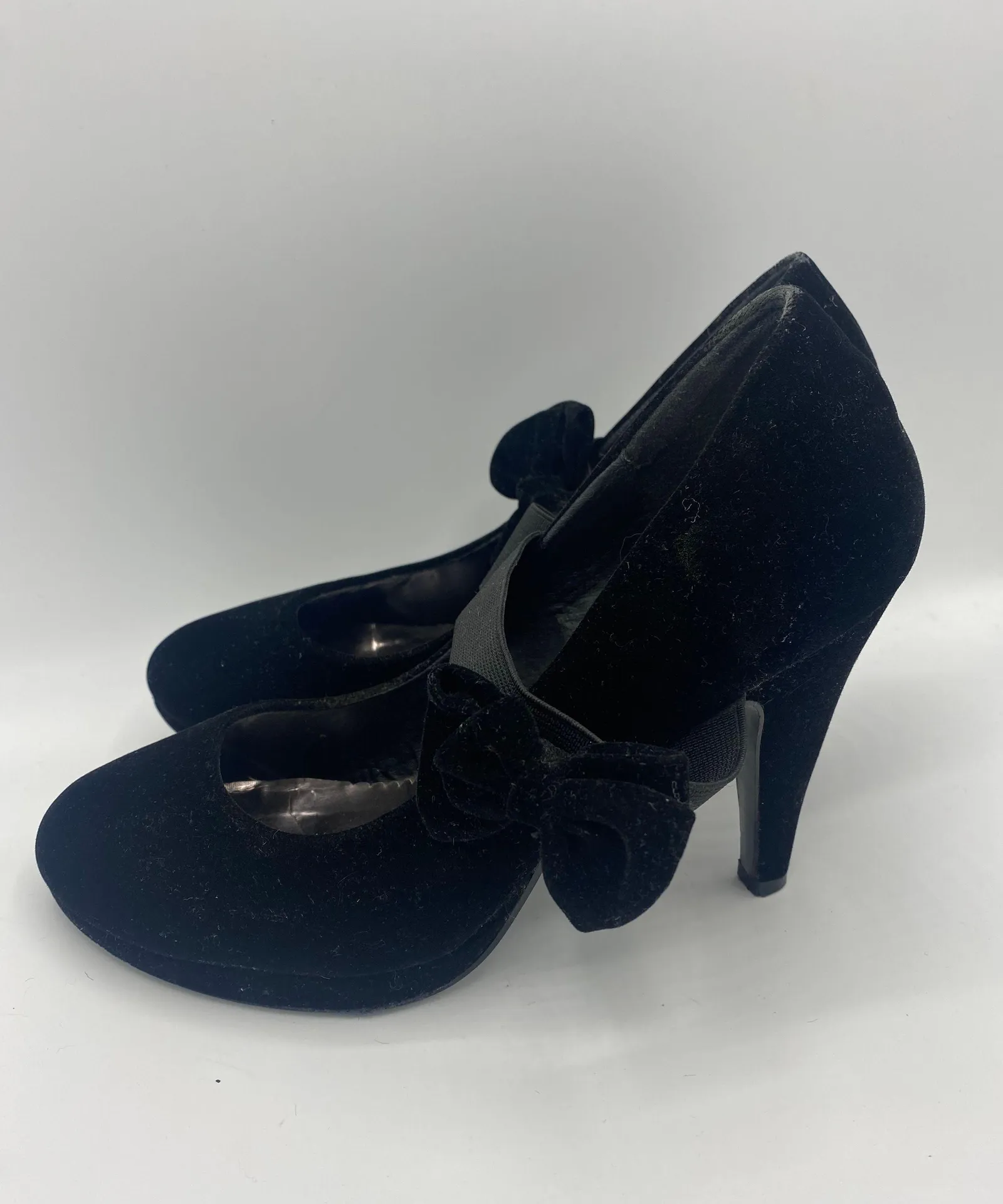 Black Velvet Heels - Image 2