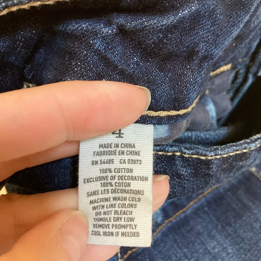 🌞American Eagle Dark Wash Distressed Ripped Button Fly Micro Denim Skirt - Image 3