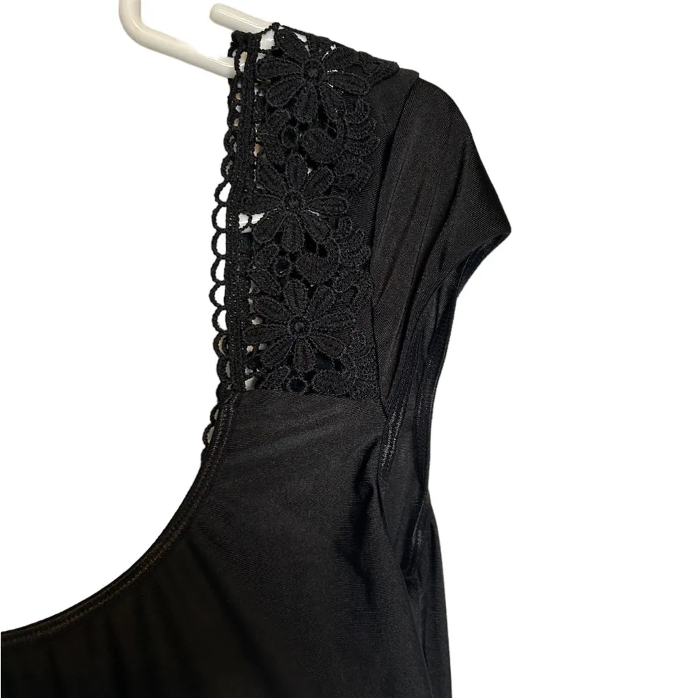 Elegant Moments Boho Mini Slip
Dress Short Lace Up measurements in pictures Size undefined - Image 2