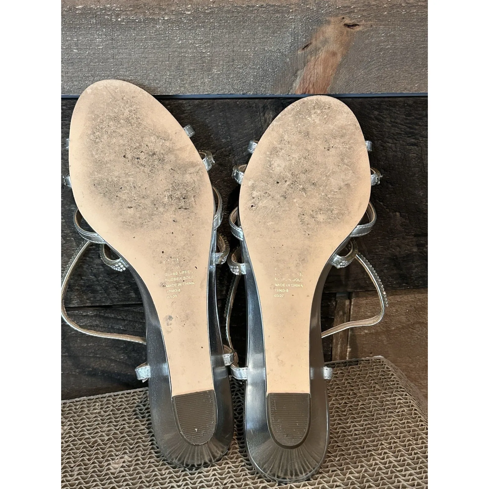 I.Miller Silver Low‎ Wedge Formal Strappy Sandals Prom Sandals Metallic 6.5 - Image 9