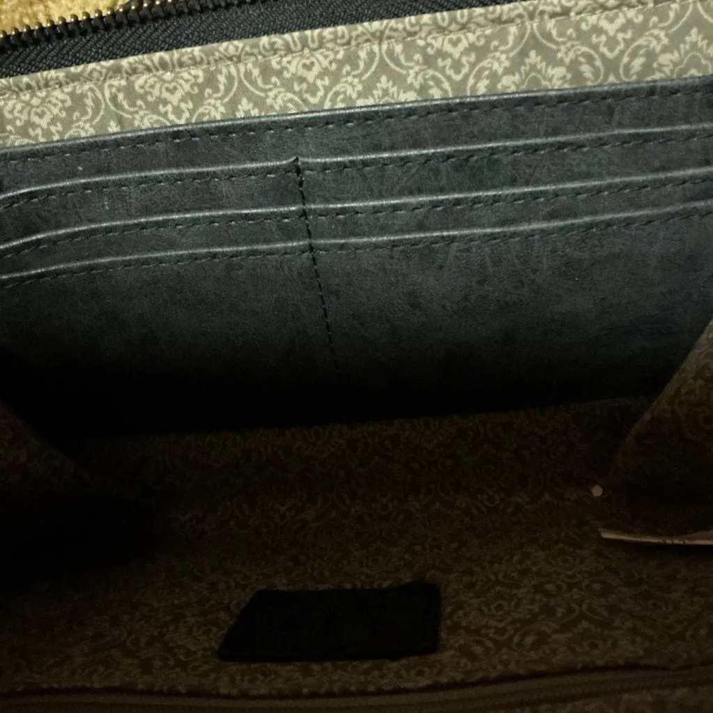 Joy Susan Black Vegan Leather Crossbody Purse with Wristlet Strap - Image 4