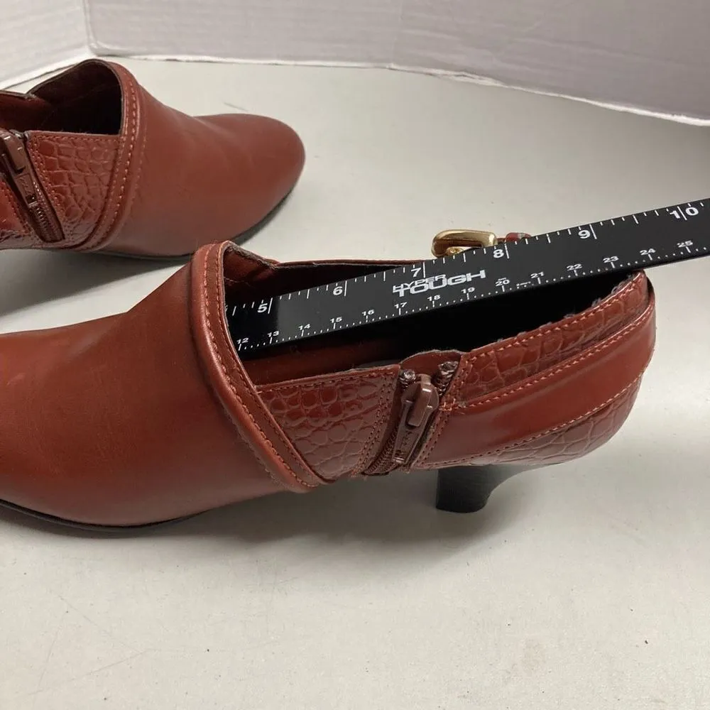 AJ Valenci Women's Brown Leather Chunky Heel Slip - Image 9