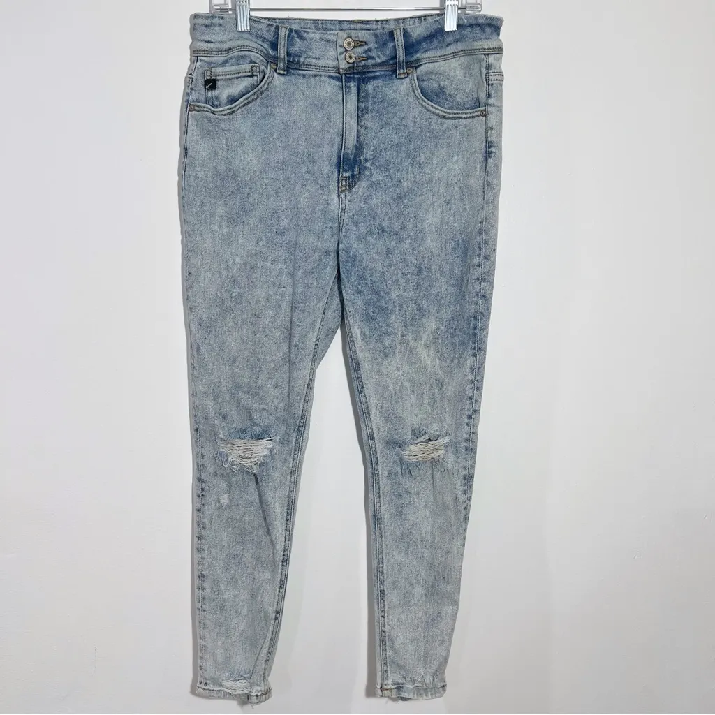KanCan High Rise Acid Wash Distressed Ankle Jeans Size 13/30 Blue - Image 2