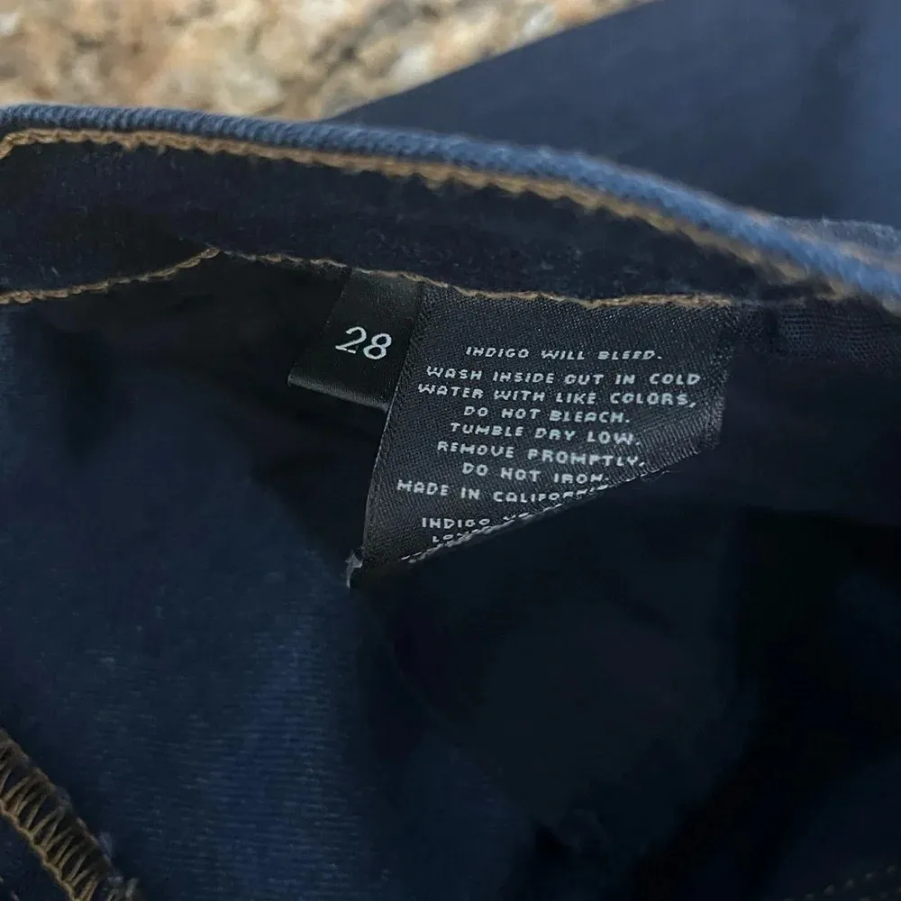 J Brand Dark Wash Low Rise Jeans Women’s Size 28 (30x31) Y2K Night Out Party - Image 5