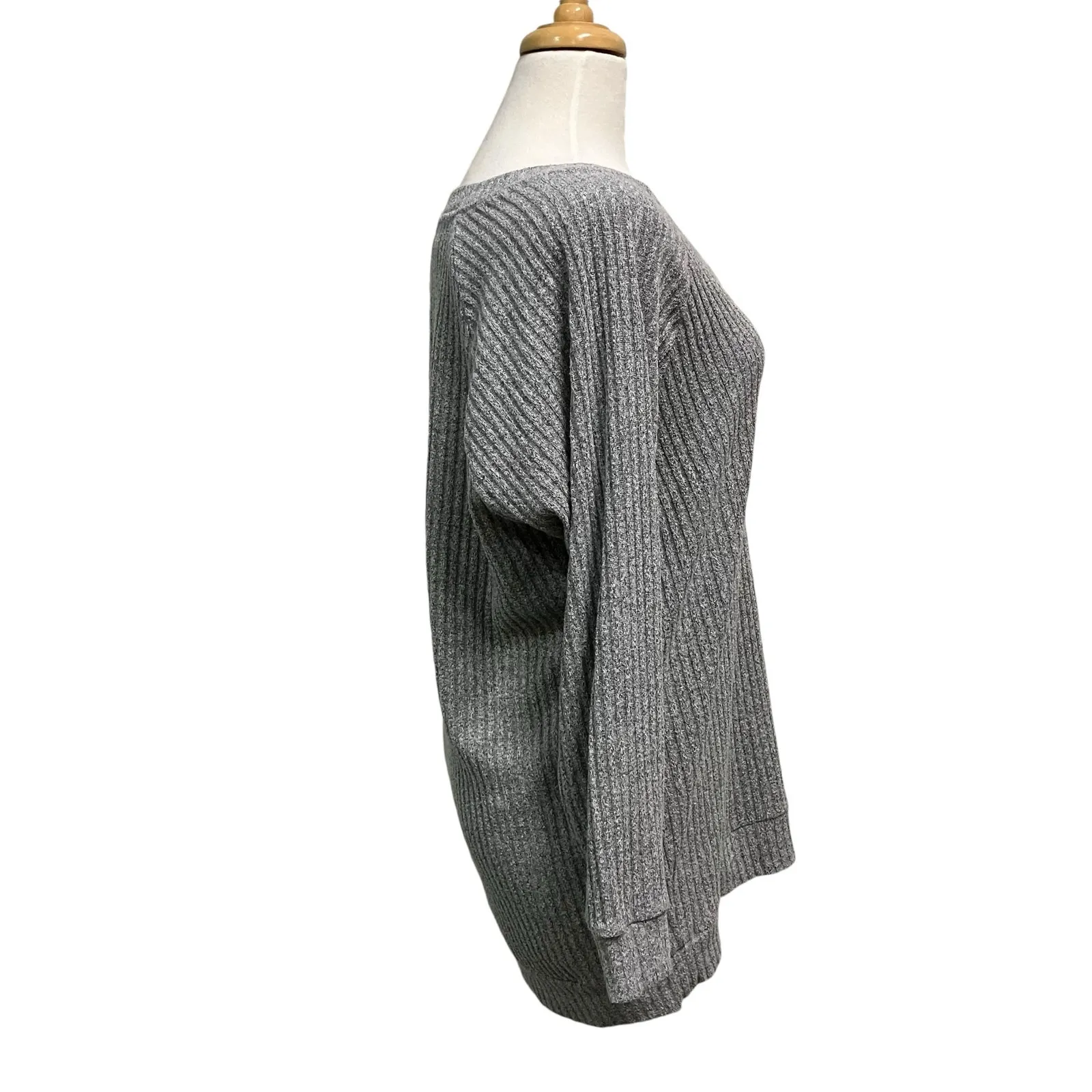 Wilfred Free Aritzia Sweater Sz S Gray V Neck 3/4 Sleeves Oversized Minimalist - Image 4