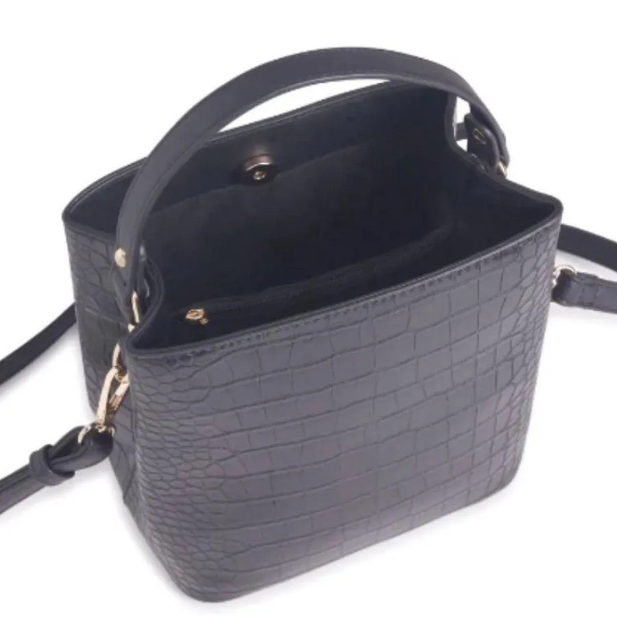 NWT AOTA Elena Bag Black (Vagan) Crossbody/Handbag - Image 6